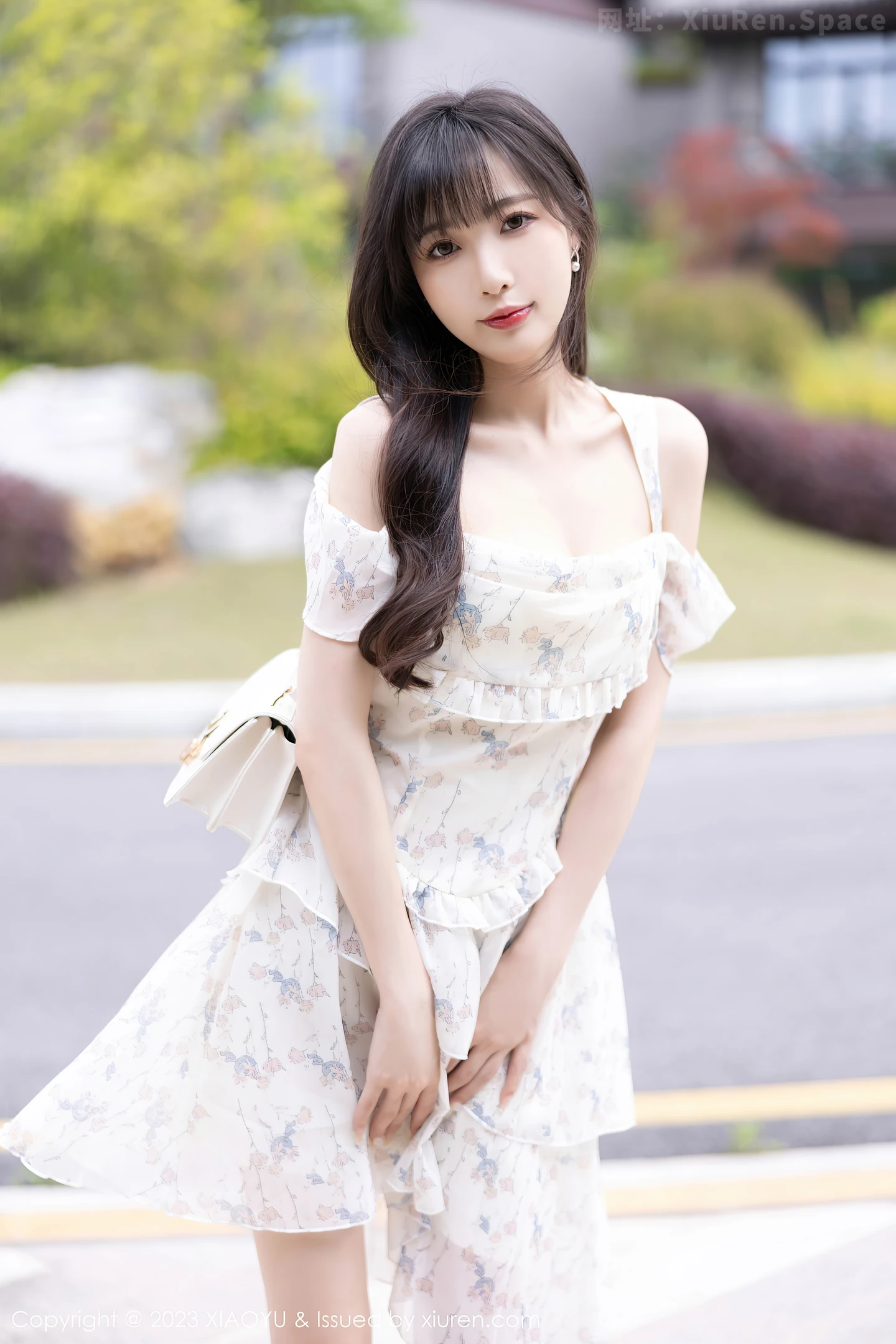 图片[4]-[XiaoYu画语界]Vol.1058 模特林星阑性感白色薄透婚纱服配白丝吊袜秀曼妙身姿诱惑写真80P-秀人网官方网站